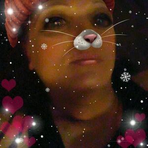 Meet your Posher, Candice